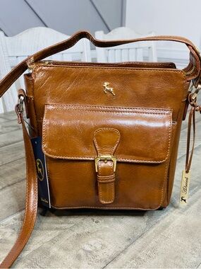 NWT Ashwood Leather Crossbody Bag - Cognac Brown Genuine Leather Shoulder Bag